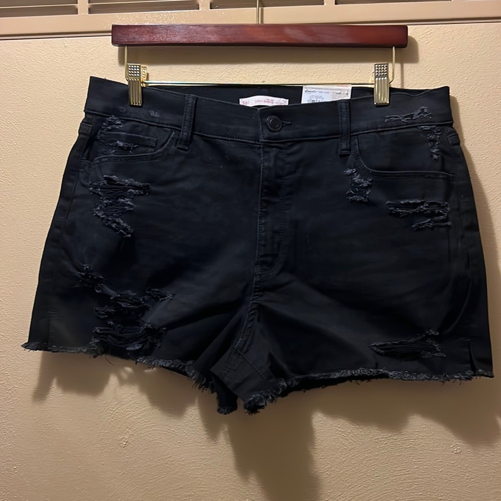 Juniors SO High-Rise Curvy Shortie Shorts, Distressed